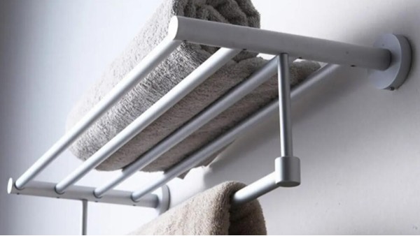 304不銹鋼和太空鋁有什么區別，哪個好？