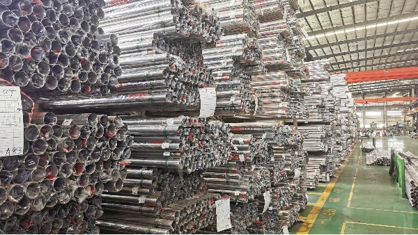 灌裝與包裝機的機械結構不銹鋼管的動態性能