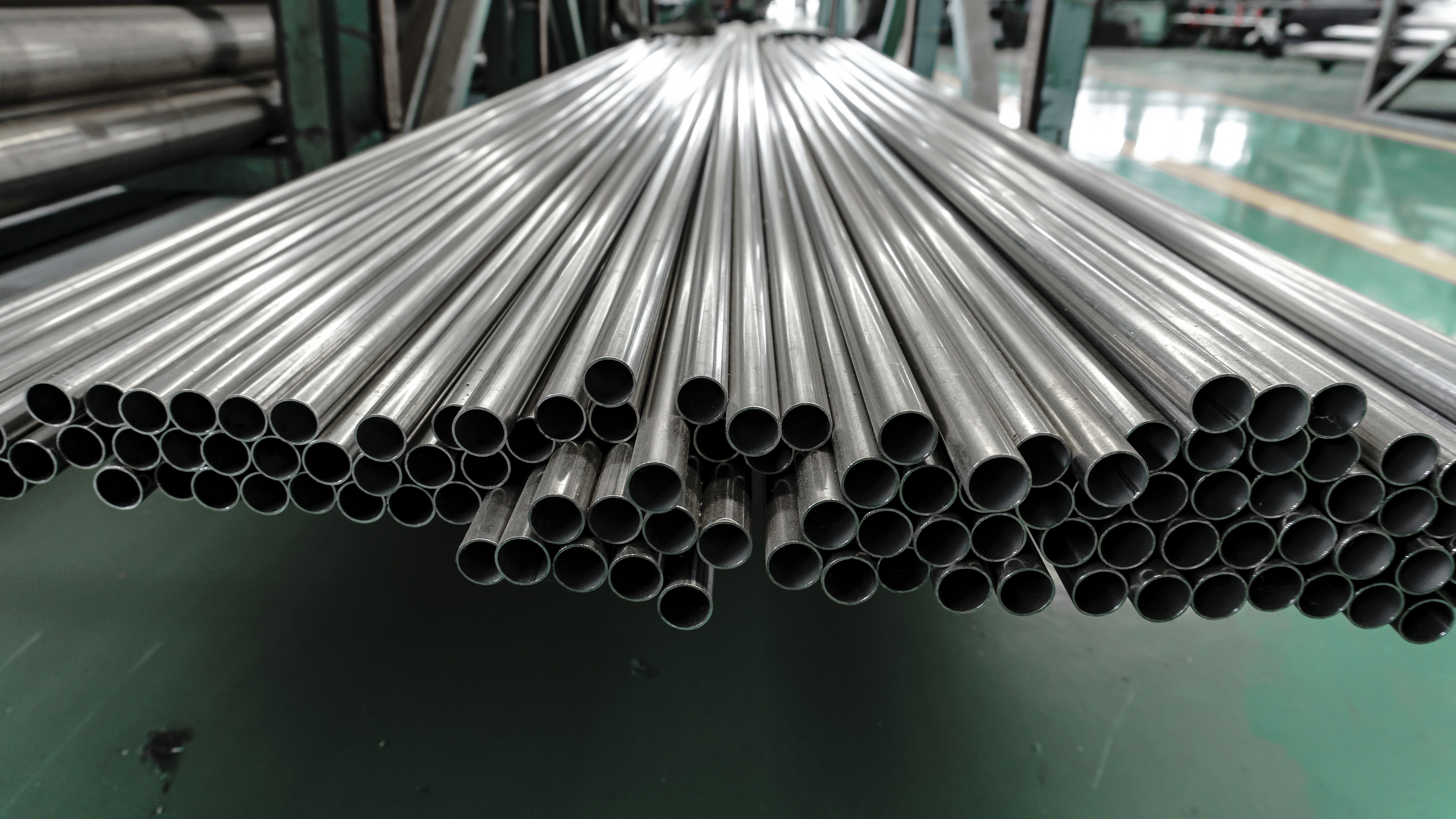 不銹鋼工業(yè)流體管與制品管有什么區(qū)別？如何根據(jù)用途正確選擇？